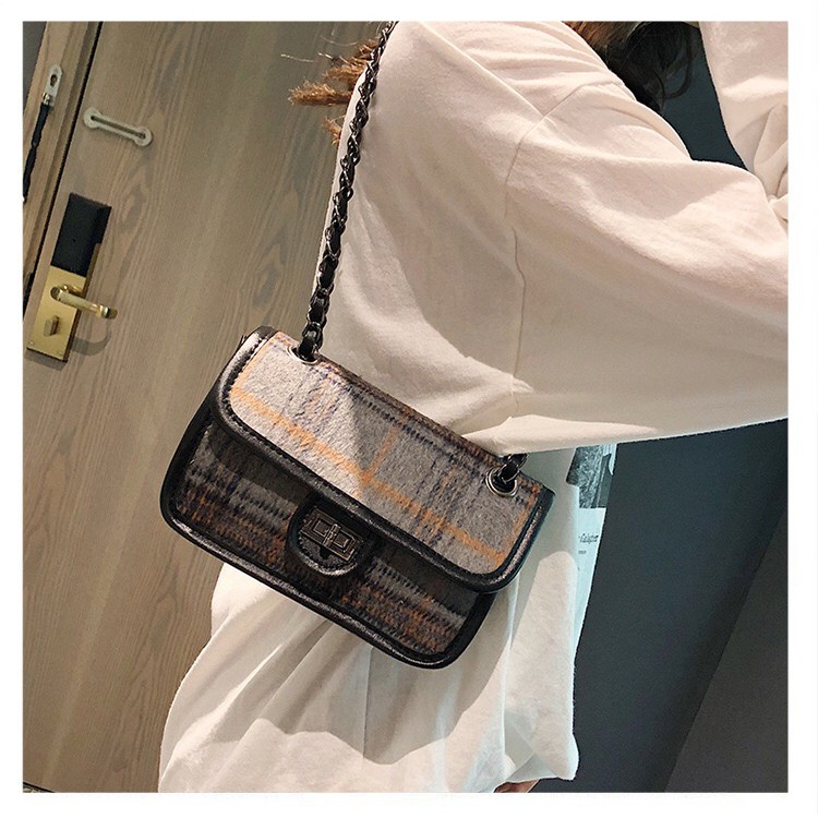 Plaid Slingbag Amanda korean Sling Bag korea motif kotak-kotak Wool winter korean style tas selempang mini