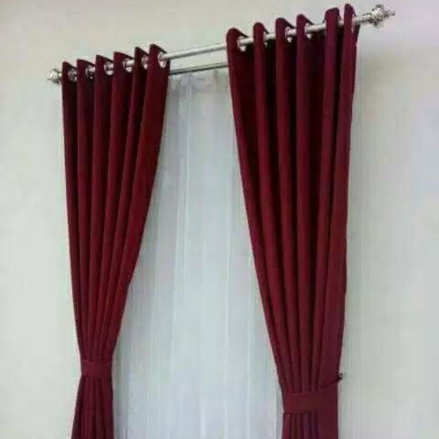 gorden hordeng balcout import warna merah maroon