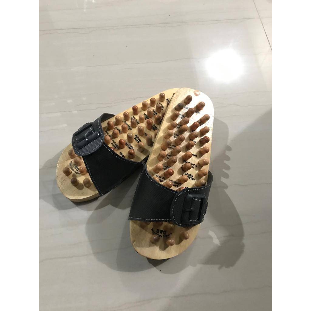 SANDAL KESEHATAN  / SANDAL REFLEKSI / SANDAL KAYU  / SANDAL REMATIK PRIA DAN WANITA / SANDAL TERAPI-NO SK 43,S.NORMAL 40