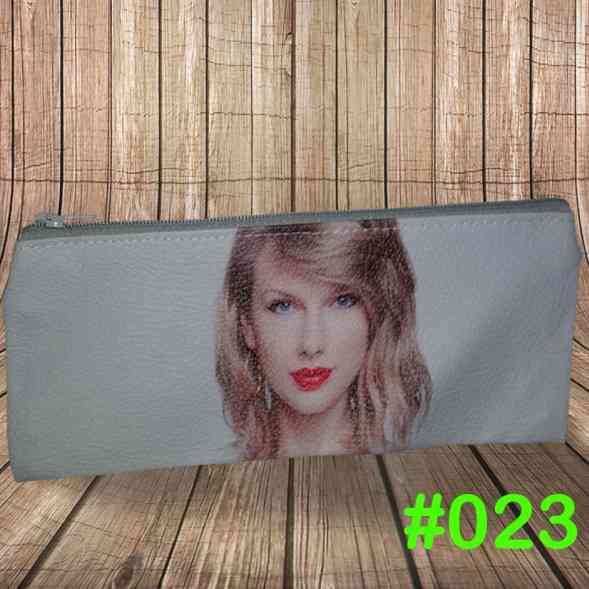 

Tempat Pensil Taylor Swift Kode 023