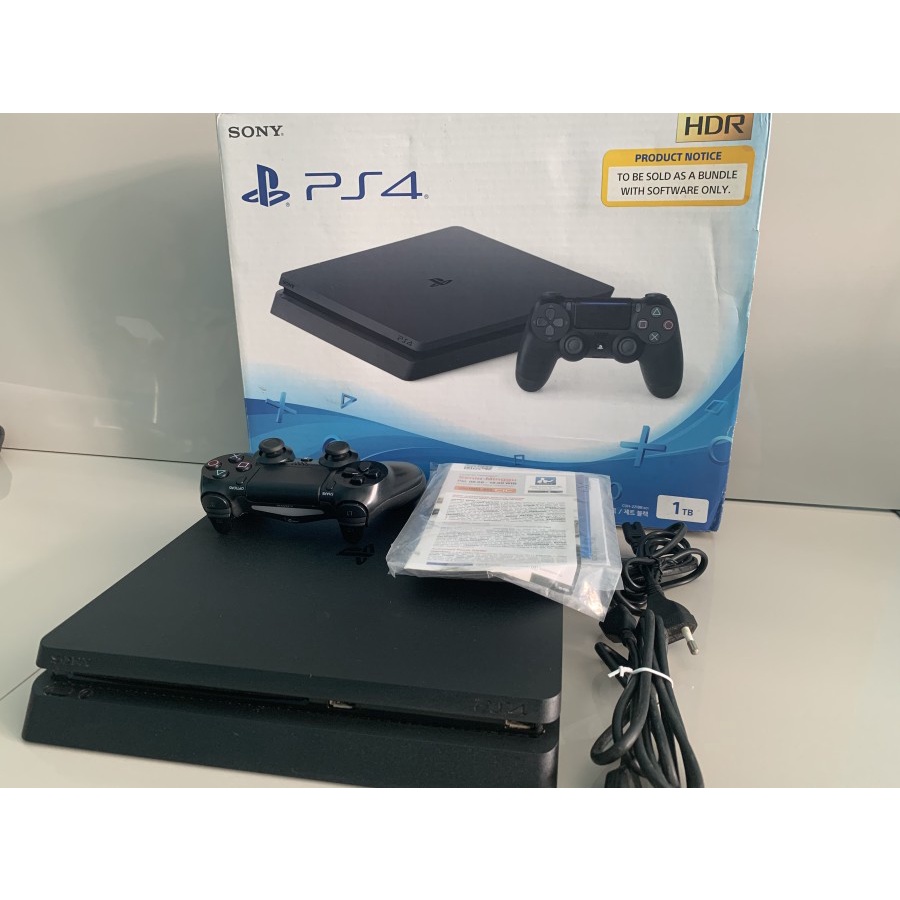 PS4 SLIM SERI TERBARU 2218 1 TB