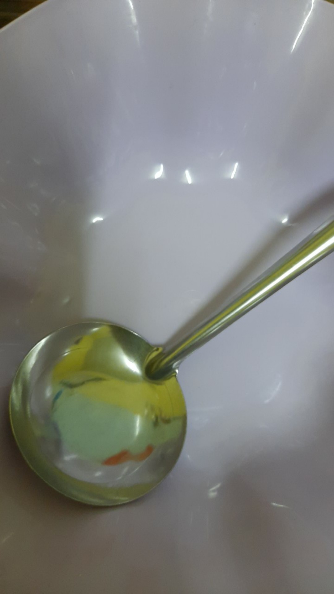 E021 - Sendok Kuah Sup Ladle Warna Warni Penyaring Minyak Alat Dapur
