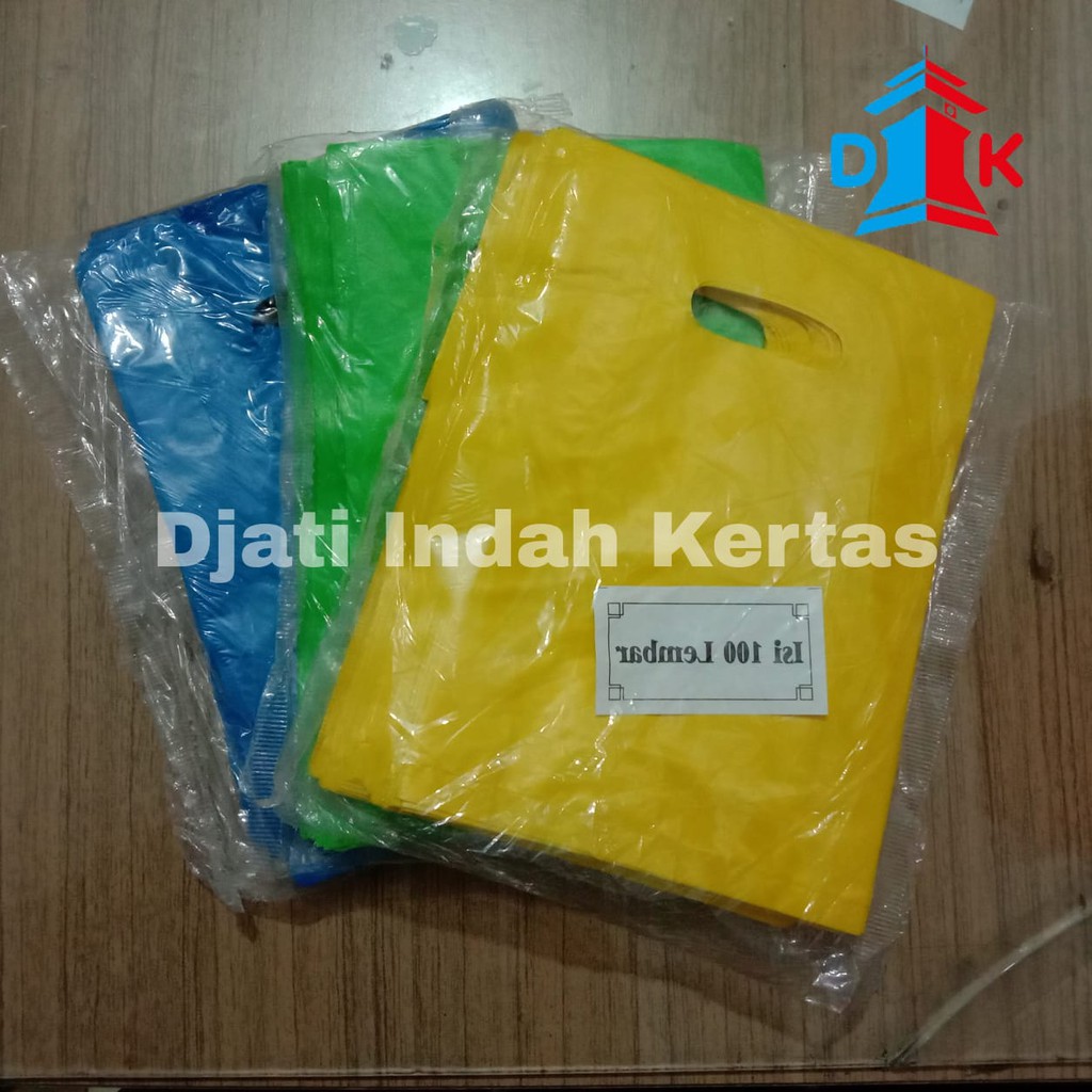 Terbaik !!!- Shoping Bag  (MODEL LIPATAN) Uk 15 x 22 POLOS Tebal isi 100 lembar