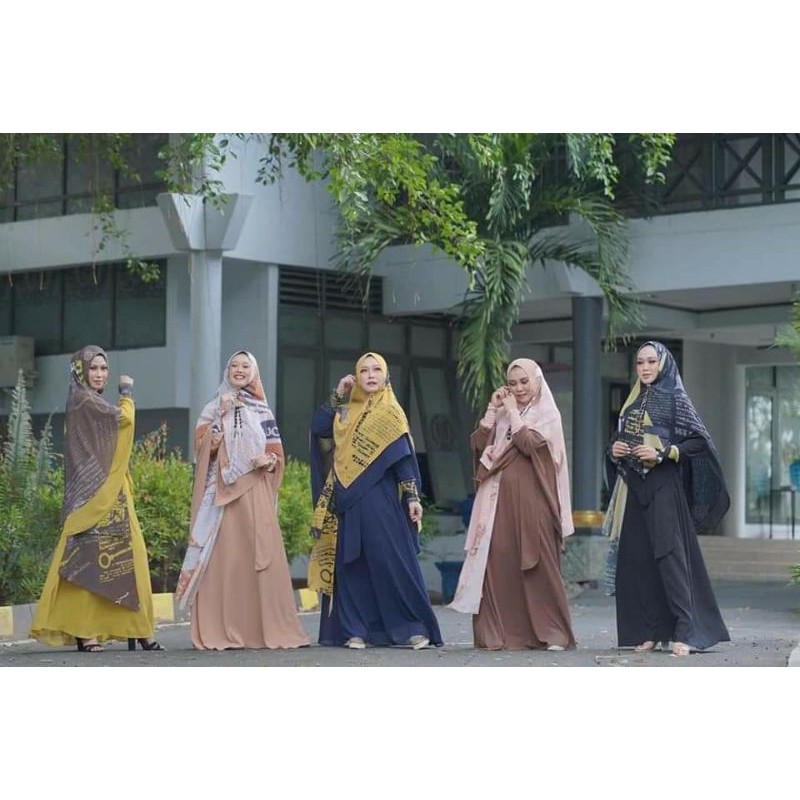 Gamis Syarii By UCL