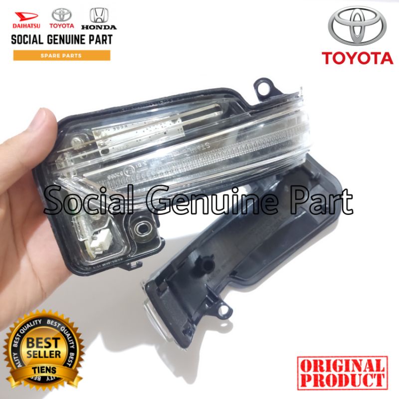 Lampu sein sen spion toyota innova reborn fortuner vrz Original