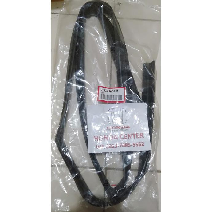 KARET RUNCHANNEL KACA DEPAN KIRI JAZZ GD3 2004 2005 2006 2007