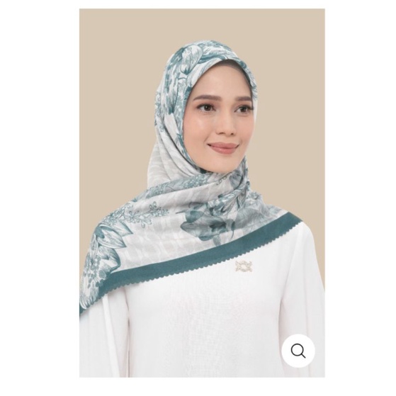 mandalika scarf by wearing klamby