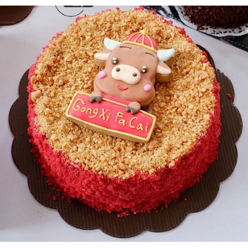 

hampers imlek red velvet cake