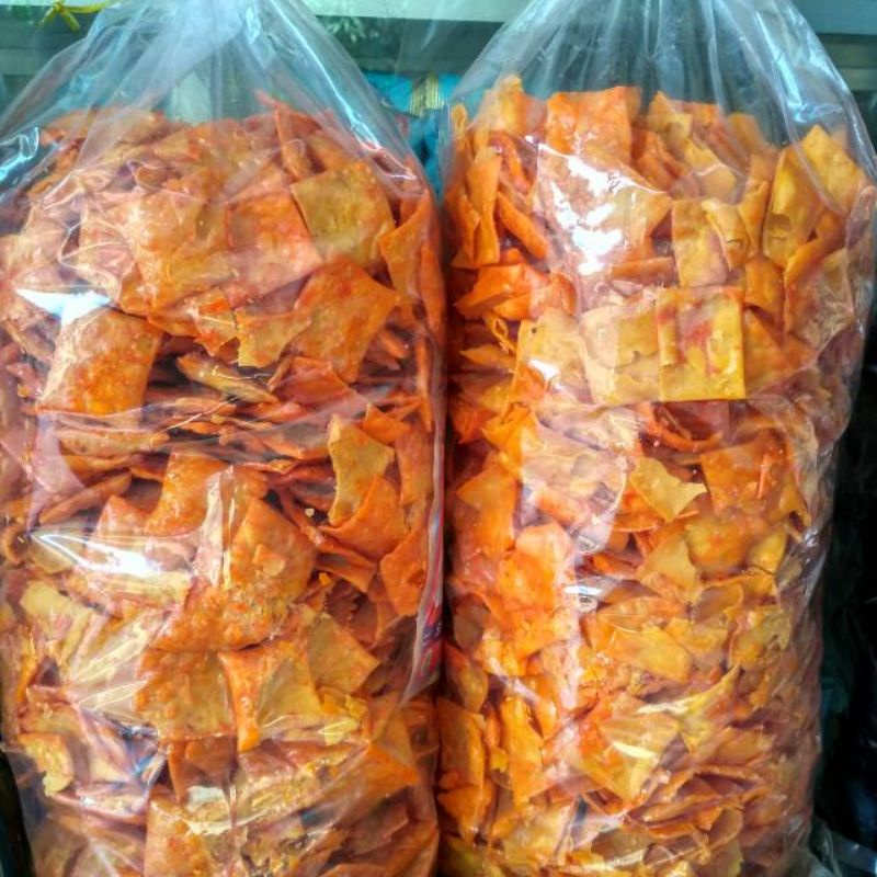 

keripik pangsit balado , pedas, original