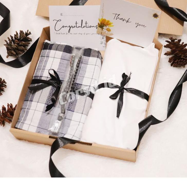 Hot Sell.. Hampers Kado Cowok Sarung kaos Kado Ulang Tahun kado nikah gift box