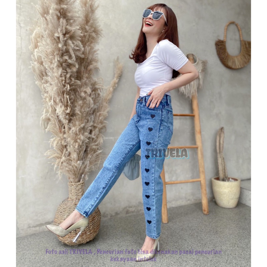 BOYFRIEND JEANS LOVE / LOVE BOYFIE / BOYFRIEND JEANS BORDIR LOVE