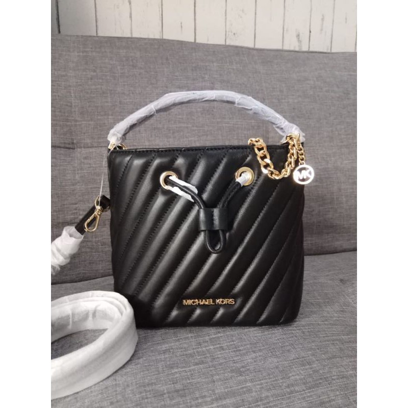 MICHAEL KORS SURI HITAM QUILTED TAS WANITA