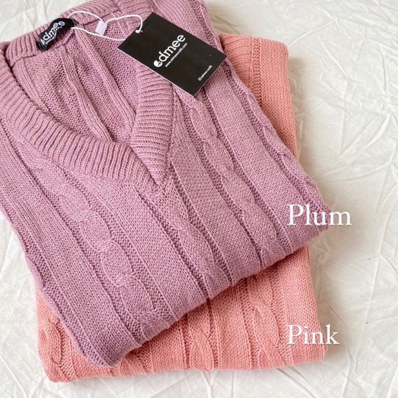 Knit Vest by Edmee.outfit