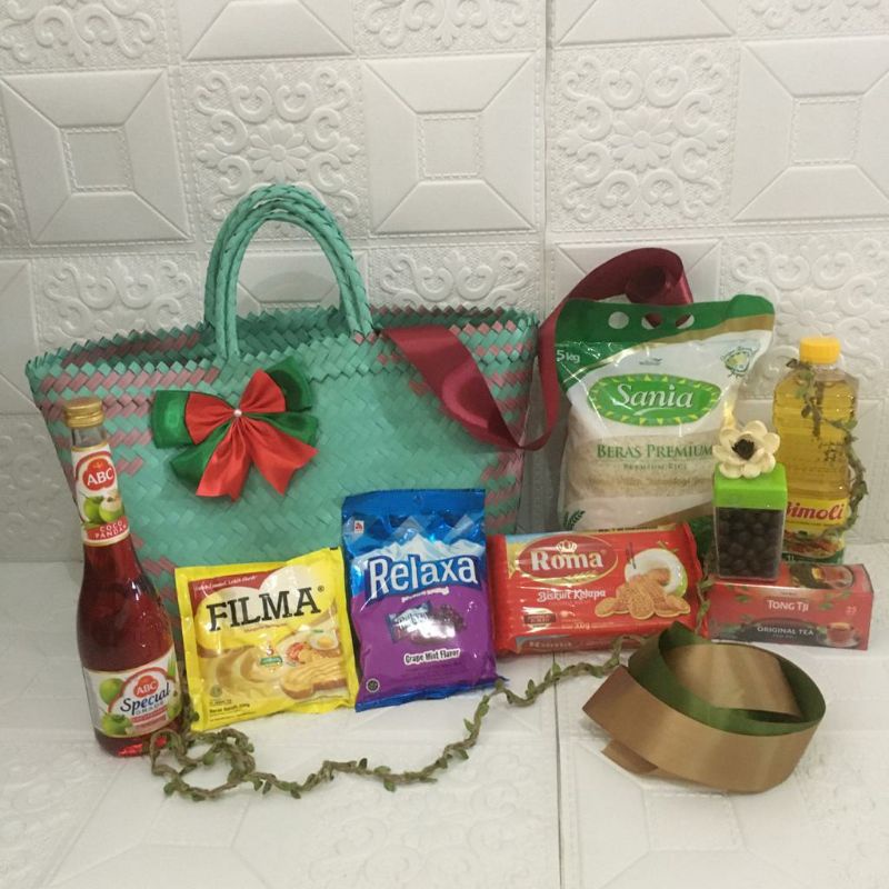 

HAMPERS/BINGKISAN LEBARAN CERIA