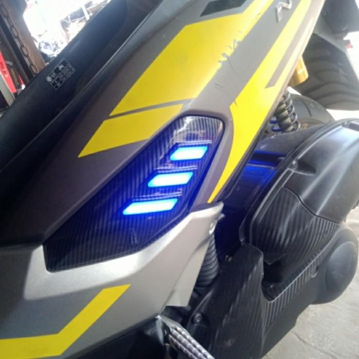 Sirip body samping nmax 2015-2019 carbon lampu