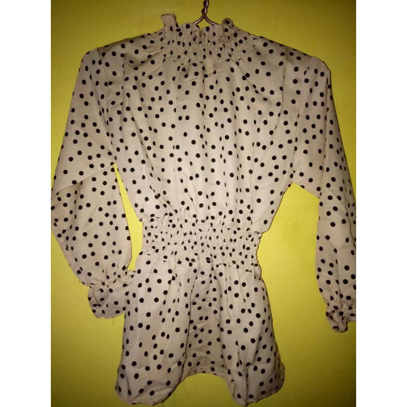 preloved atasan / atasan polka / baju polkadot / atasan polkadot / preloved baju