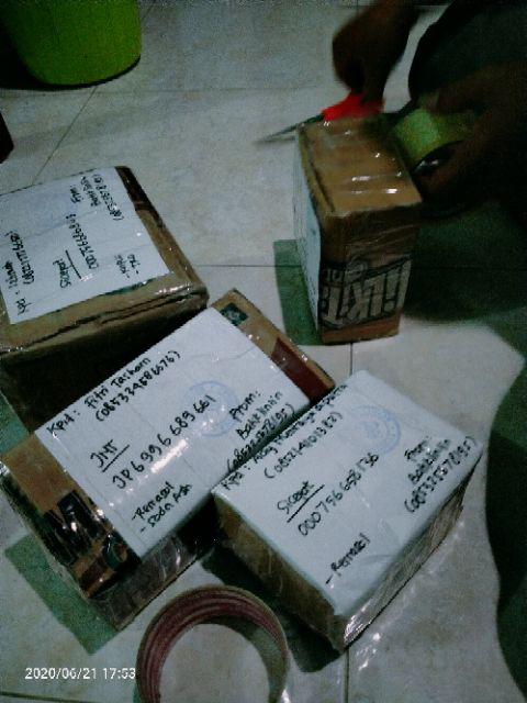 Baju Batik,adem Dan Haluss