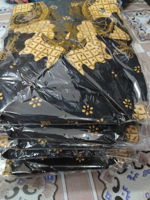 Kemeja Batik Pria Slimfit Premium Lengan Panjang Batiknya Julio Ht 44