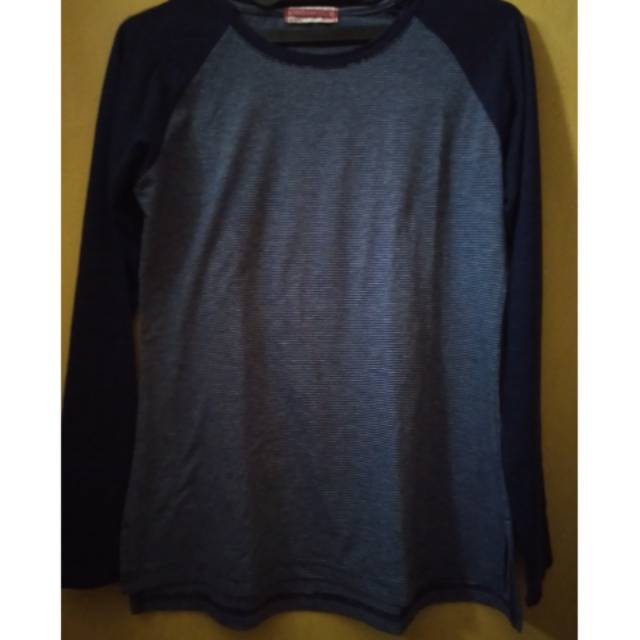 (PRELOVED) ATASAN WANITA LOGO JEANS