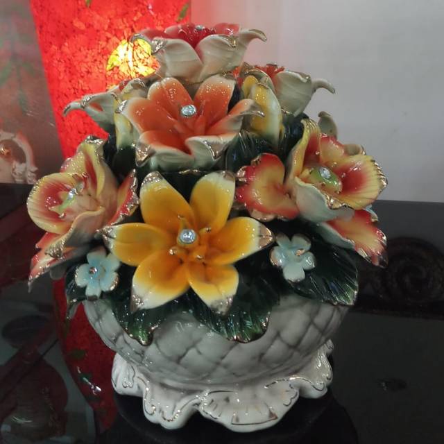 Bunga Mekar Keramik Italy/ Bunga Capodimonte keramik/ Pajangan Bunga keramik