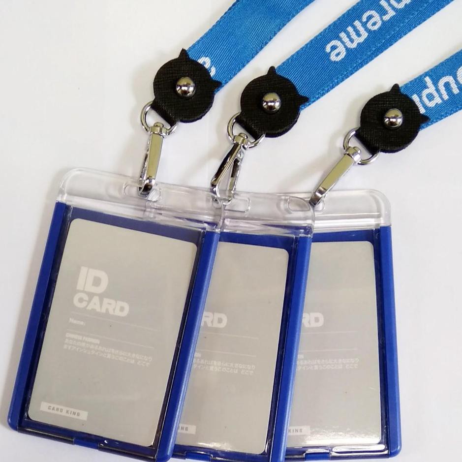

Pasti Tertarik,,, Name tag ID CARD HOLDER Supreme ACRYLIC / GANTUNGAN NAMA
