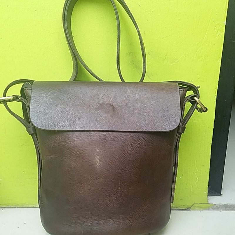 (nego) Sling kulit bucket / sling pull up leather brand Alinea ala ocil