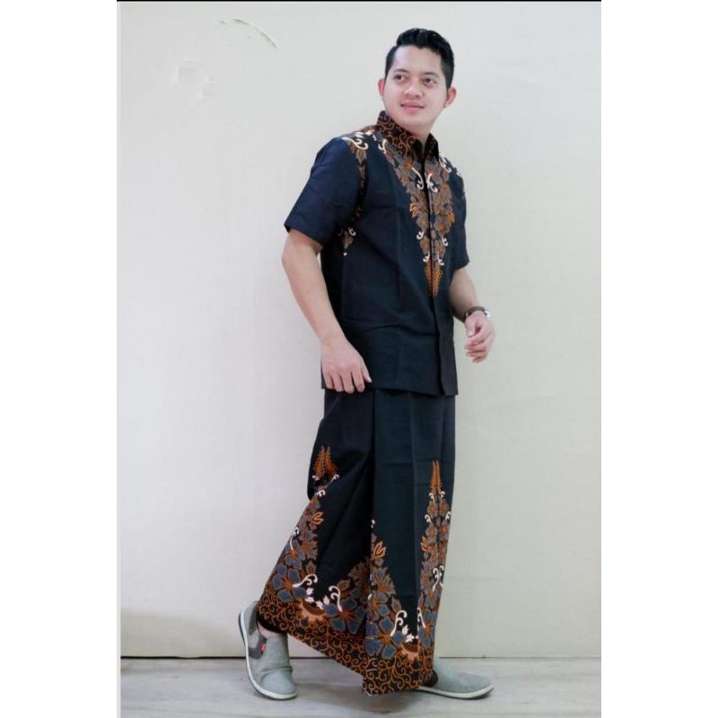 Toko Grosir Setelan Sarung Batik Kemeja Batik Solo Modern Motih Ahwan Hitam Batik Solo lbJApjBcd18NqK