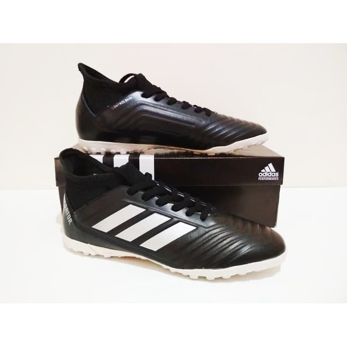 Olahraga SEPATU FUTSAL Adidas PREDATOR BOOTS TF New Grade Ori (Black White)