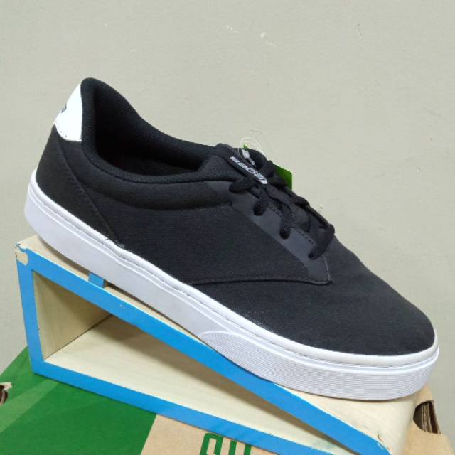 League by legas /original produk/new model BTS / hitam putih