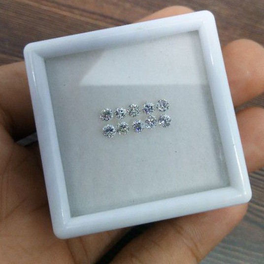 natural berlian banjar putih gugur10 (berat 1pcs 0,10crt ukuran 3mm) harga satuan yg tertulis