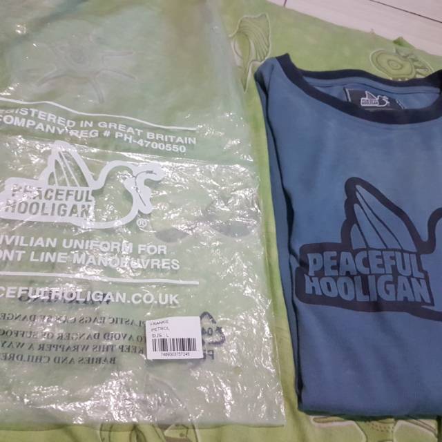 Tshirt peacefull hooligan