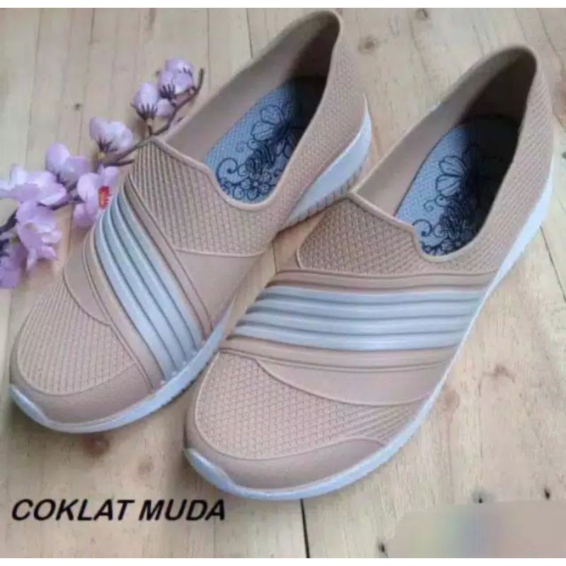 SEPATU SELOP WANITA PRO ATT SWL (SIZE 37-40)/Sepatu Karet Wanita - Sepatu Slip On Karet Wanita ATT