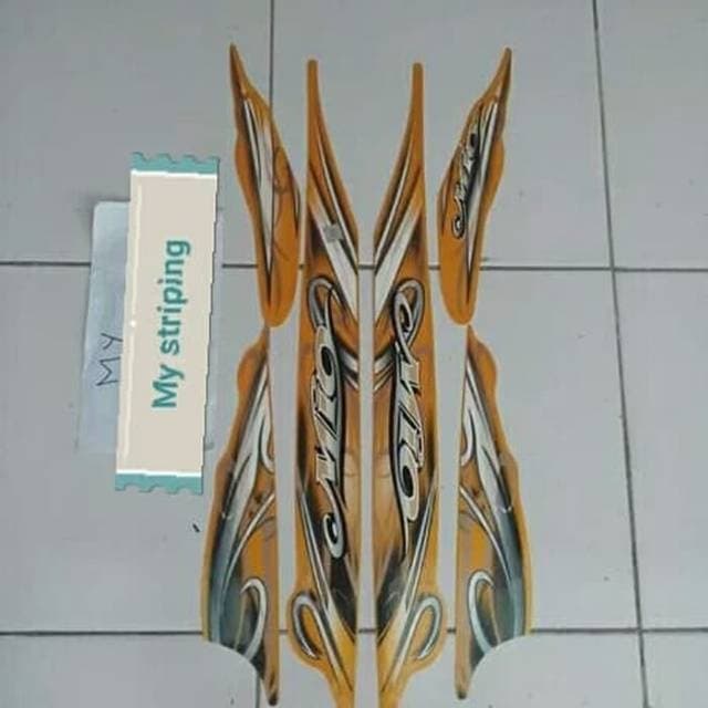 Striping atau stiker mio smile 2010-2011 gold