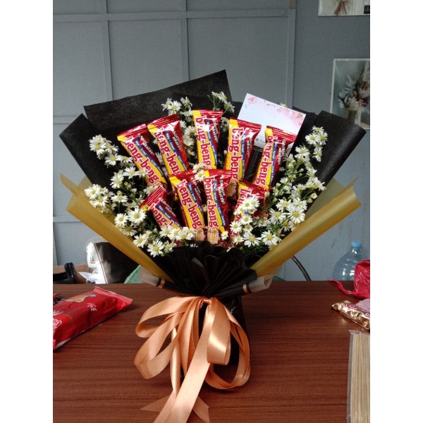 

buket snack coklat buket snack bengbeng snack bouquet bandung buket wisuda bunga wisuda bunga ultah