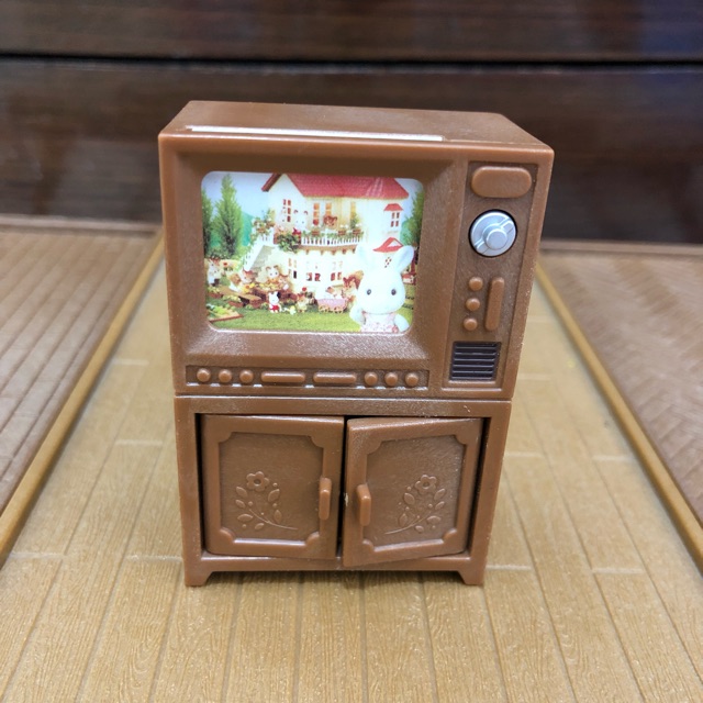 Preloved Like New TV Set Sylvanian Families original by epoch, by Jekistore
