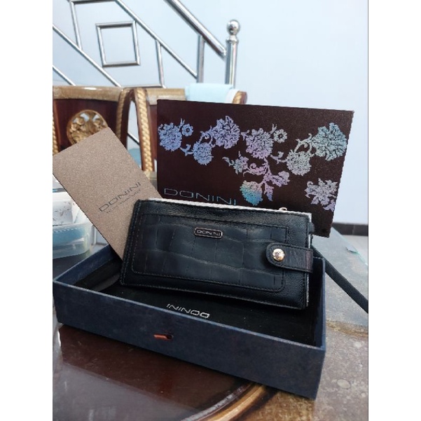 dompet claire donini