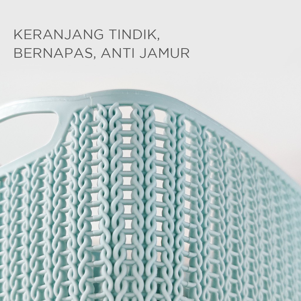 OKK Medium square woven basket Keranjang anyaman penyimpanan persegi sedang