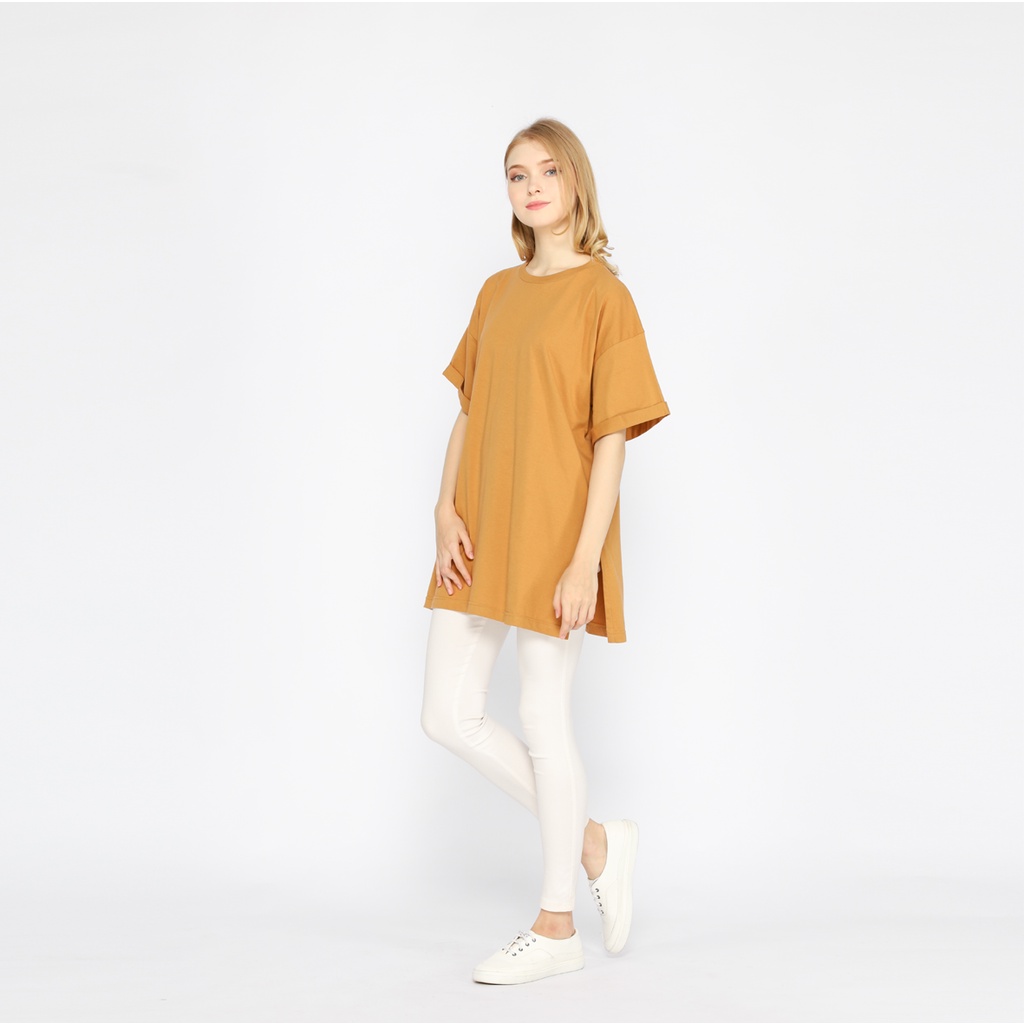 Elbow Kaos Oversize Wanita Basic Oversized Top