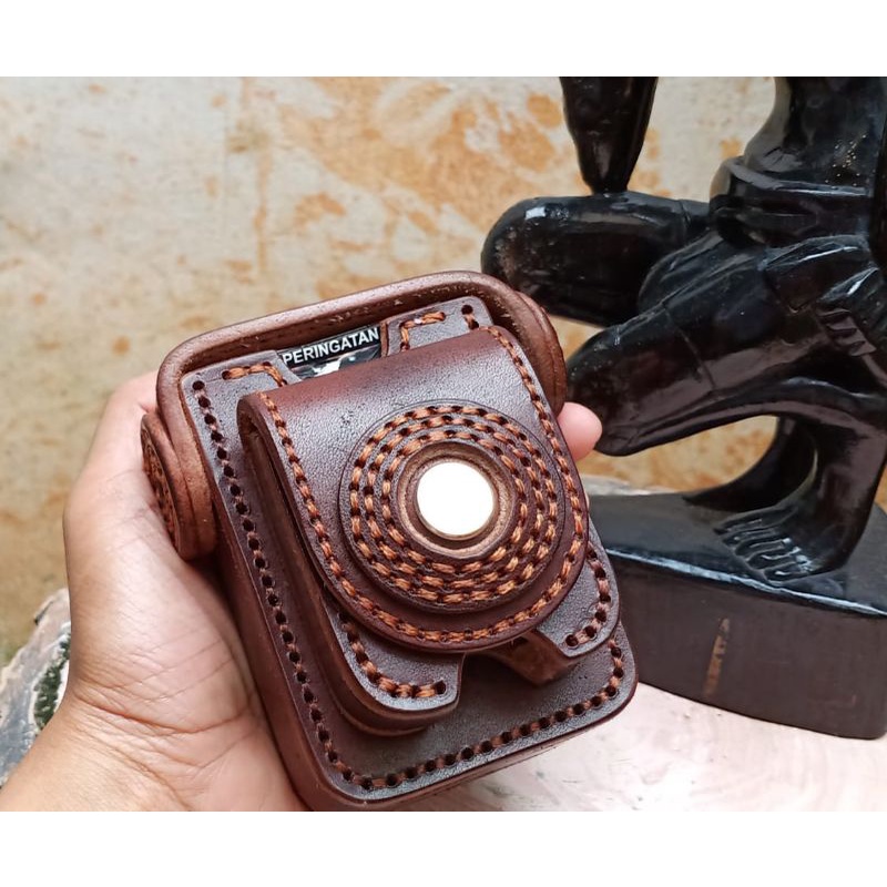 Tempat Rokok Plus Zippo atau Dupont Bahan Kulit  Asli Jahit Tangan Manual