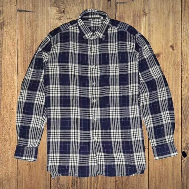 BORONGAN FLANEL UNIQLO 5pcs
