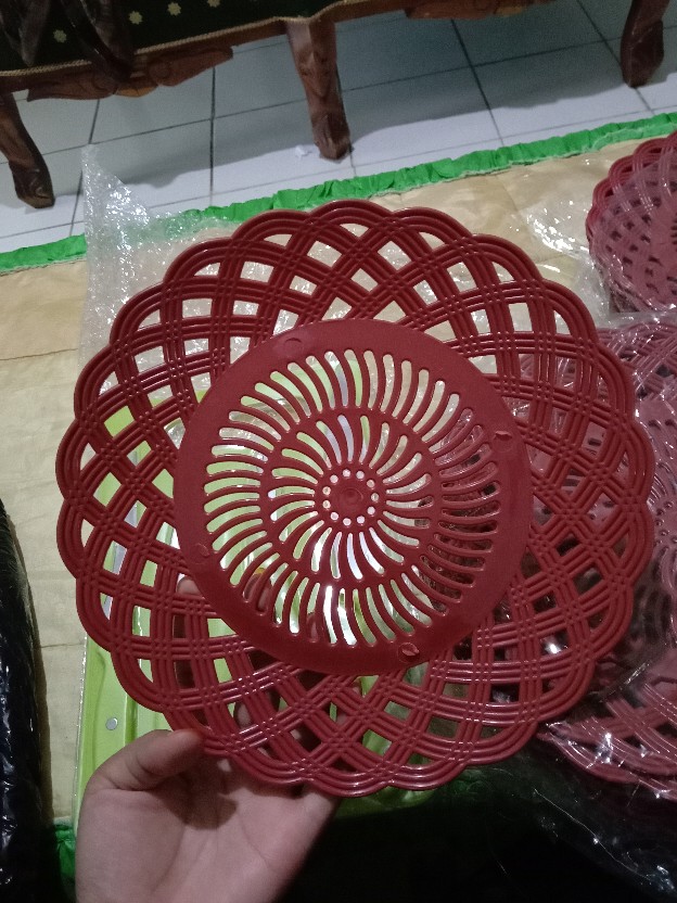 Cjb  1pcs Piring Rotan Plastik Anyam Piring Plastik / 1pcs Piring Penyetan