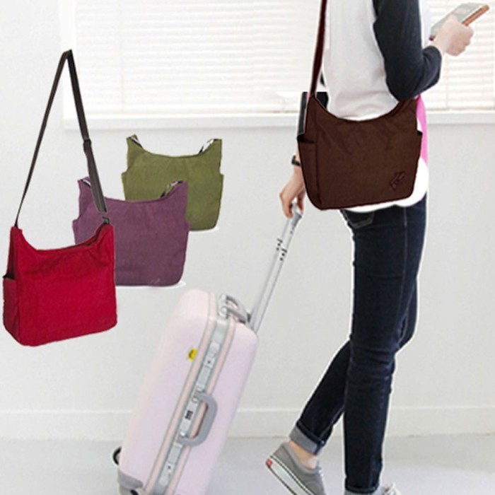 FASHION WANITA TAS WANITA SHOULDER BAG WANITA AC 895 TAS SELEMPANG FASHION WANITA SLING BAHAN KIPLIN