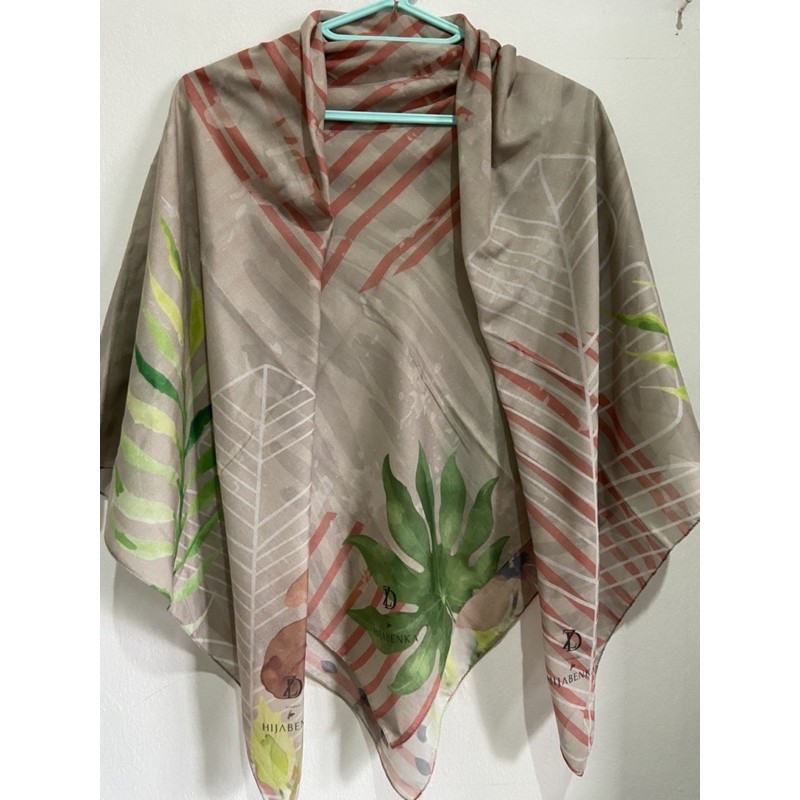 [PRELOVED] ZytaDelia for Hijabenka Scarf