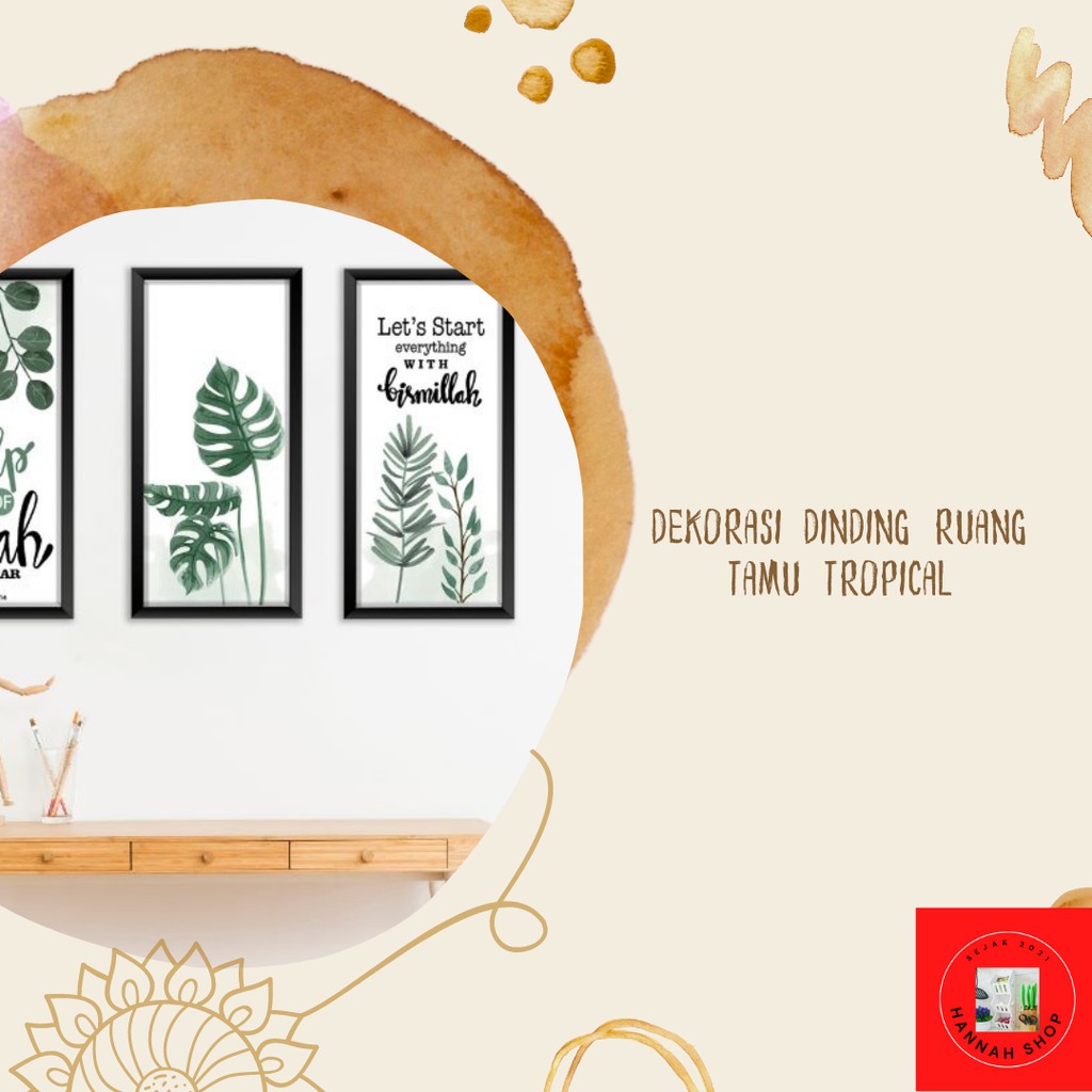Dekorasi dinding ruang tamu tropical