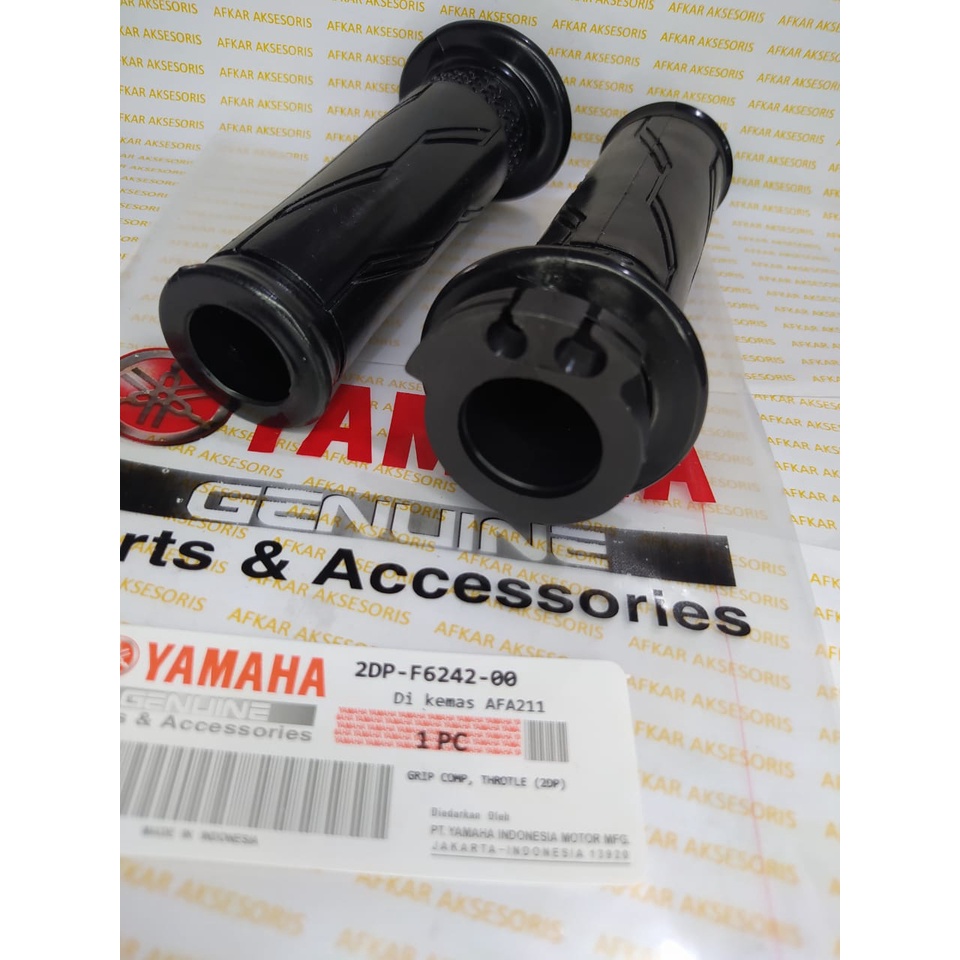 HAND GRIP SET YAMAHA NMAX LEXY AEROX FREE GO VIXION JUPITER MX (2DP)