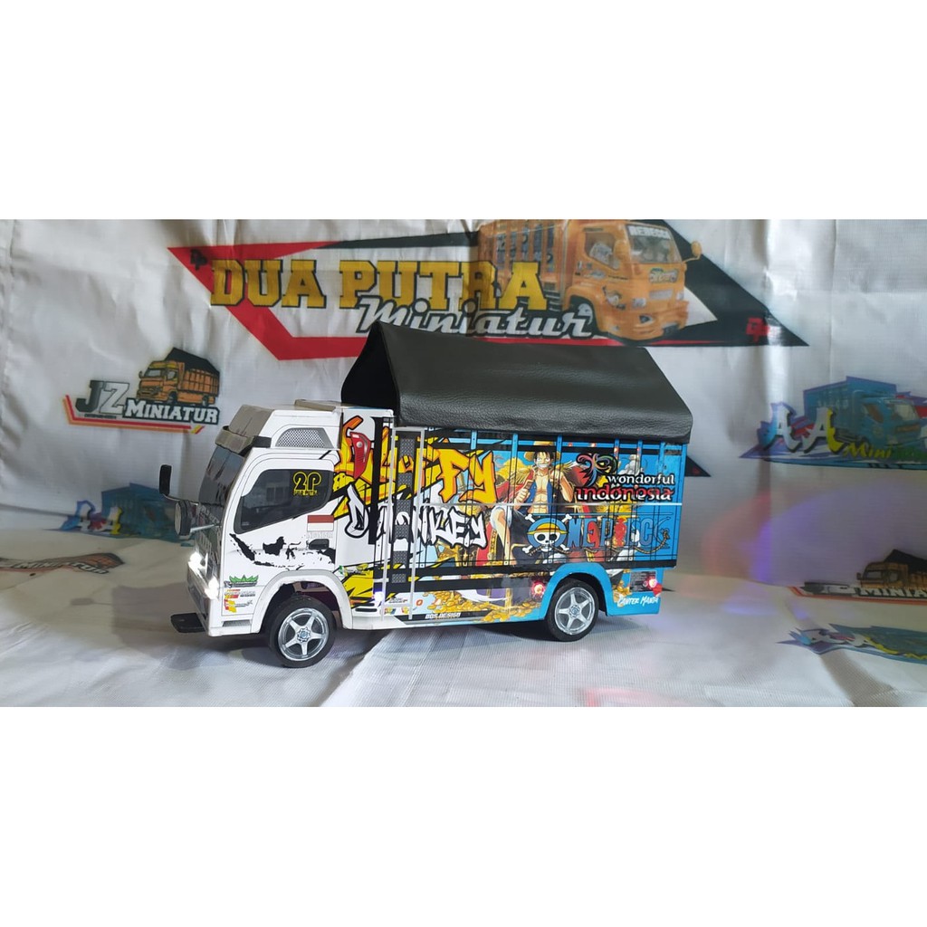 Truk Oleng Miniatur Kayu Miniatur Truk Oleng  Mobil Truk Oleng