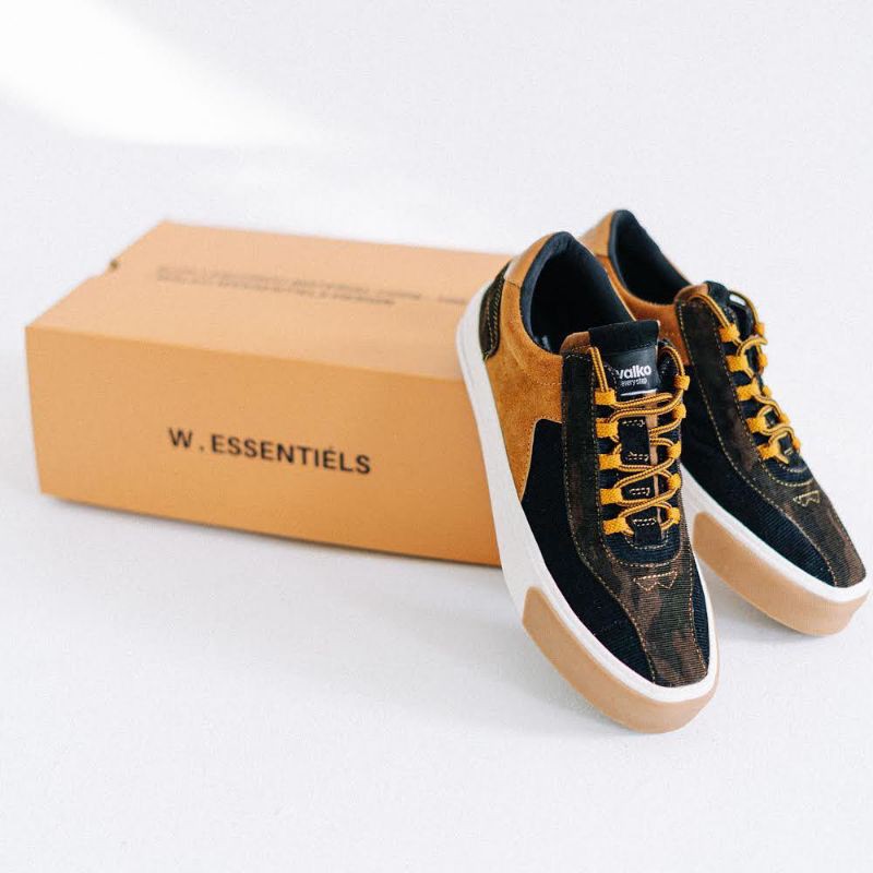 WALKO x W.ESSENTIELS BATTLE OF SOMME. SIZE : 42 ( 27.5cm RARE ) NEGO SANTUY