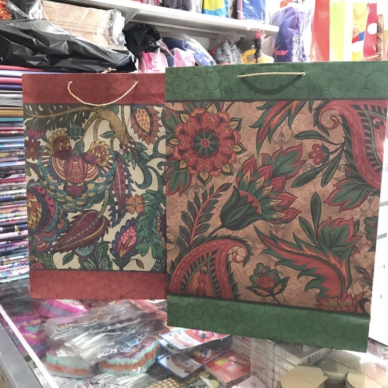 

Paper Bag Batik XL