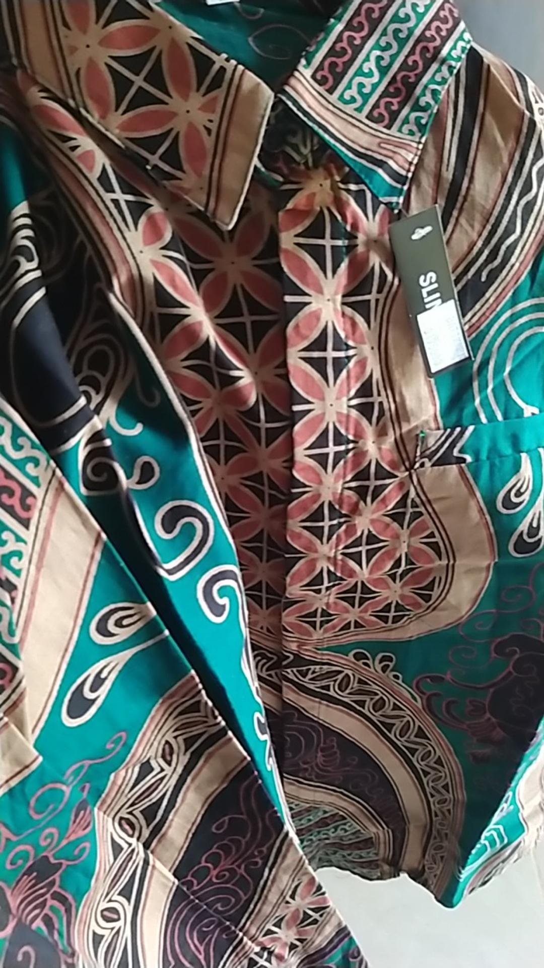 Batik Pria Lengan Panjang Slimfit Modern Batik Slimfit Pria