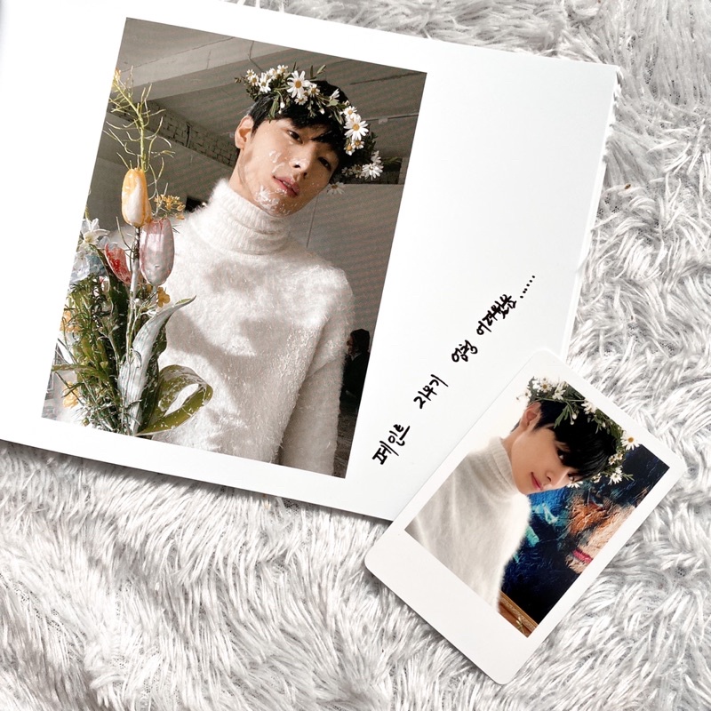 [ MD BYEOK ] Juyeon The Boyz Selfie Book MD Be Your Own King Photocard